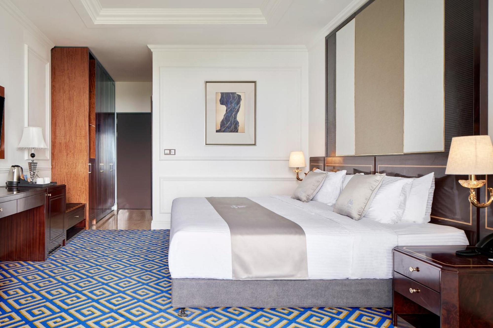 Goldone Hotel & Suites Согвипхо Номер фото