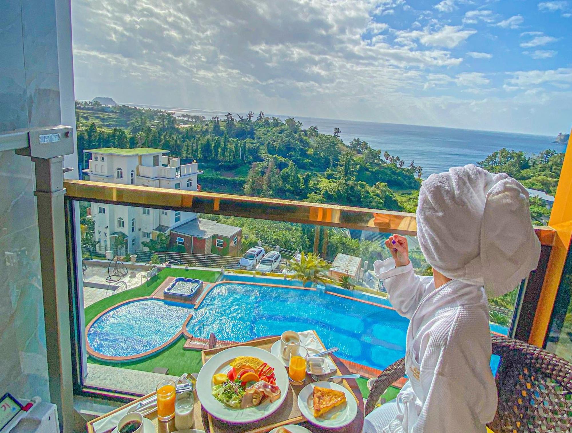 Goldone Hotel & Suites Согвипхо Экстерьер фото