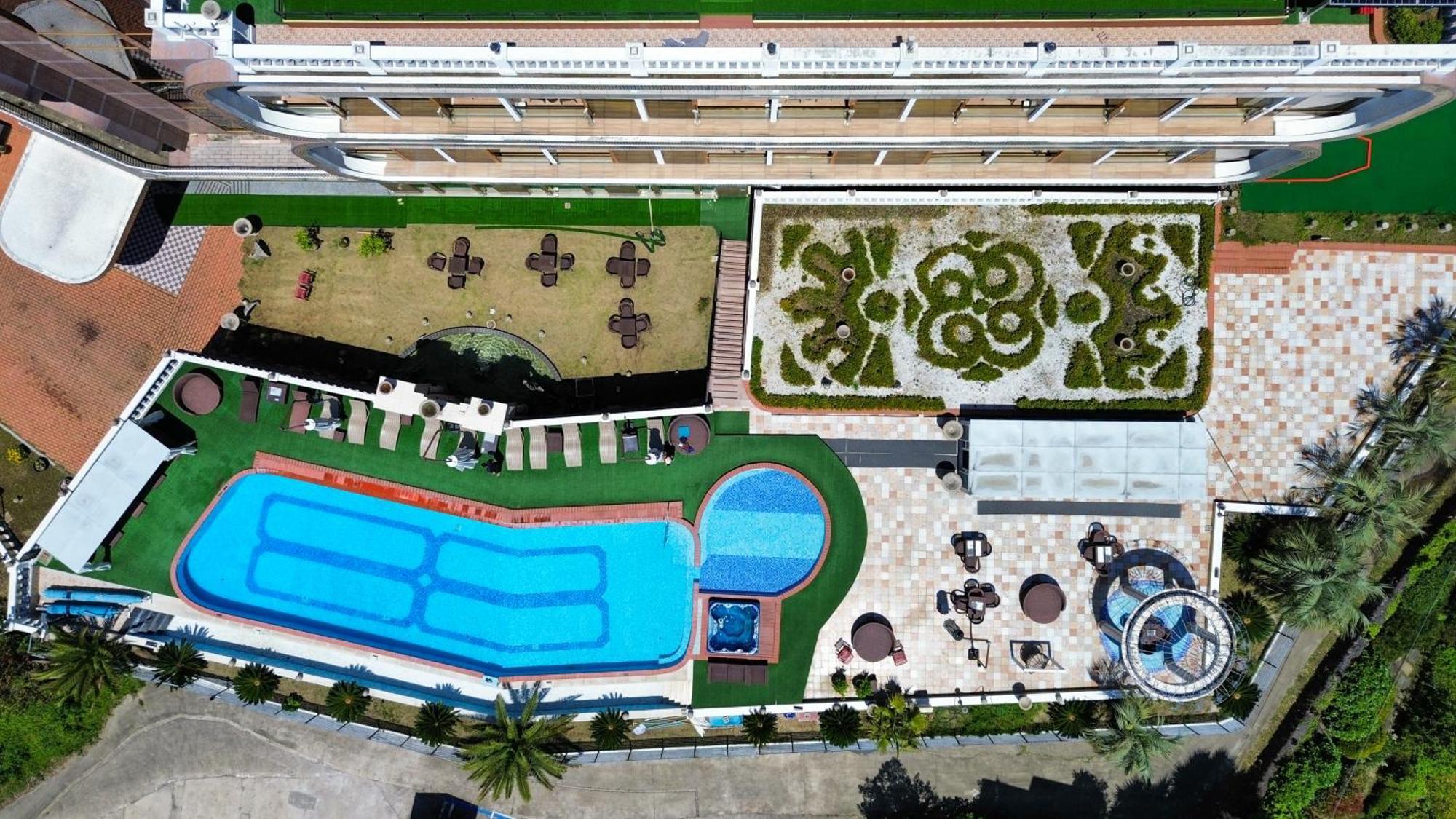 Goldone Hotel & Suites Согвипхо Экстерьер фото