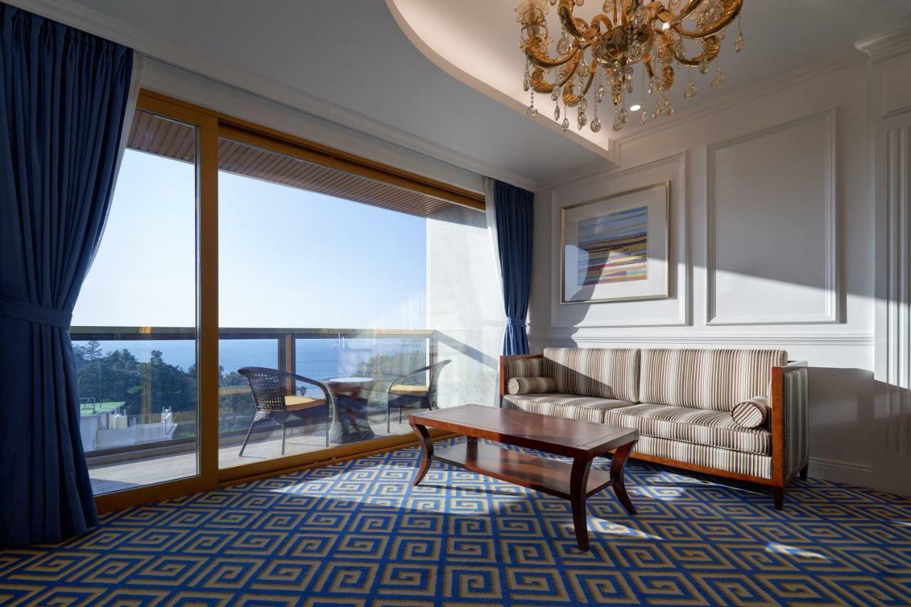 Goldone Hotel & Suites Согвипхо Экстерьер фото