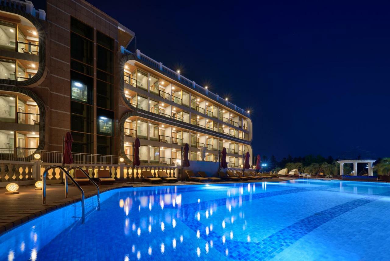 Goldone Hotel & Suites Согвипхо Экстерьер фото